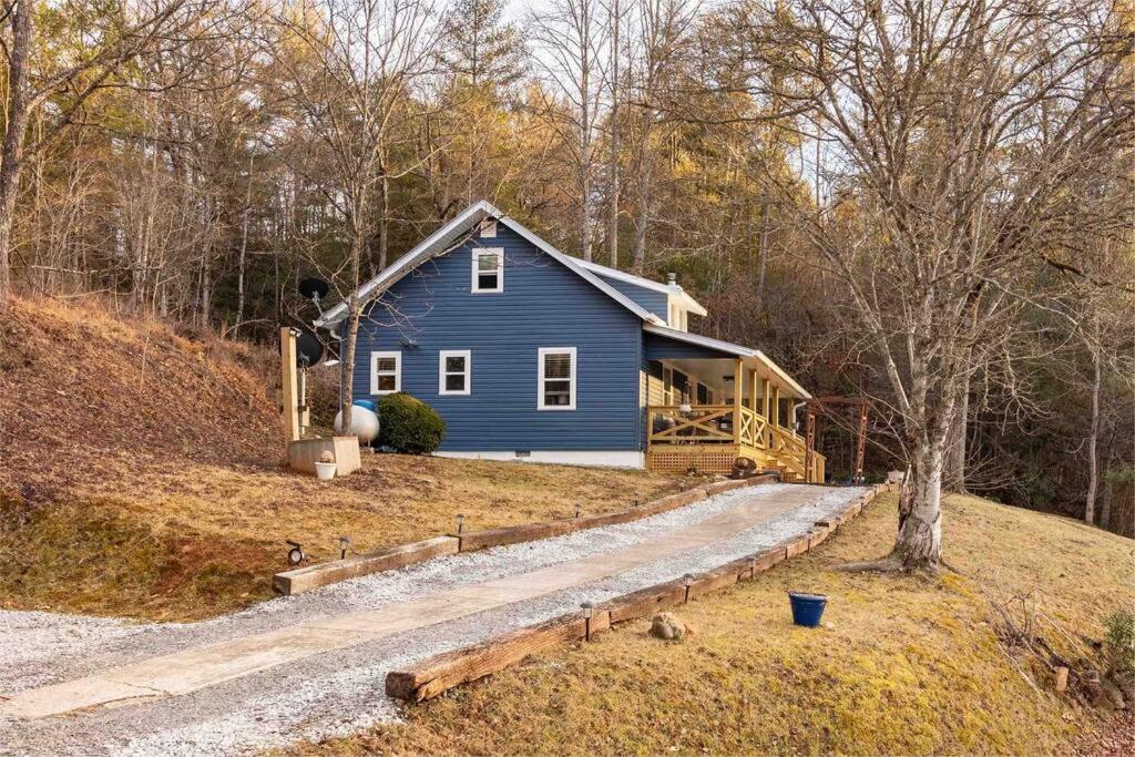 Riverside Relaxer W/Hot Tub+Fire Pit +Wifi & View Franklin Exterior foto
