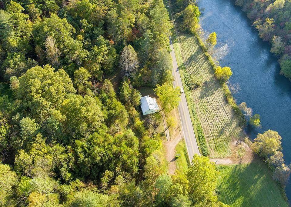 Riverside Relaxer W/Hot Tub+Fire Pit +Wifi & View Franklin Exterior foto