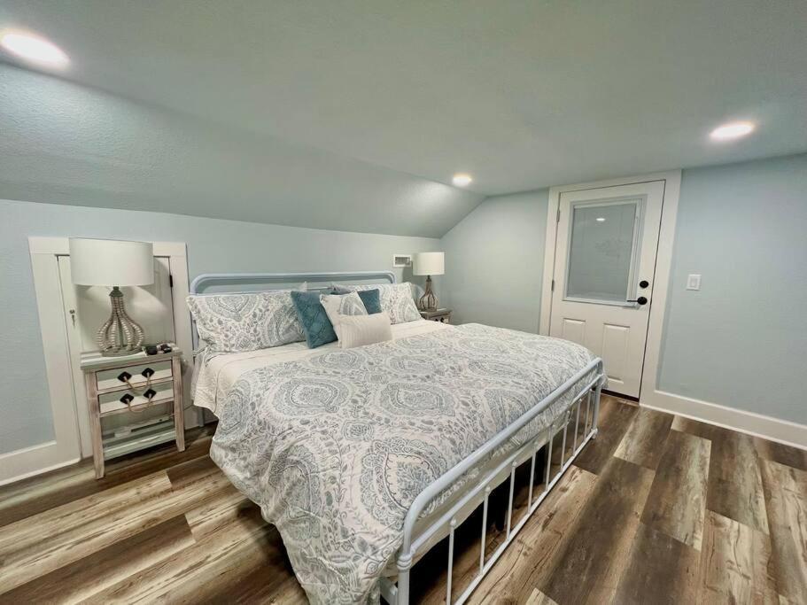 Riverside Relaxer W/Hot Tub+Fire Pit +Wifi & View Franklin Exterior foto